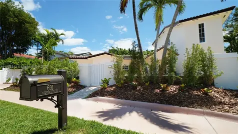 691 Ridgewood Road Key Biscayne FL 33149