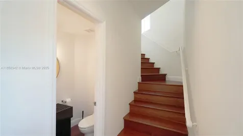 691 Ridgewood Road Key Biscayne FL 33149