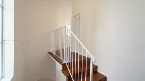 691 Ridgewood Road Key Biscayne FL 33149