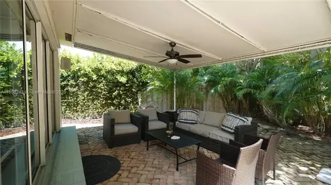 691 Ridgewood Road Key Biscayne FL 33149