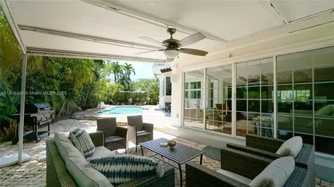 691 Ridgewood Road Key Biscayne FL 33149