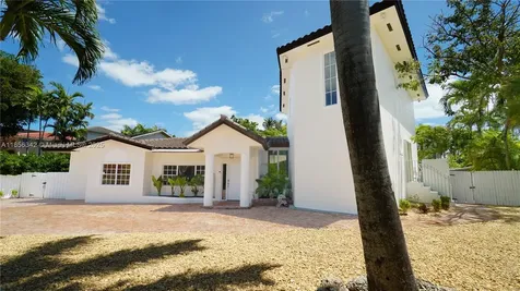 691 Ridgewood Road Key Biscayne FL 33149