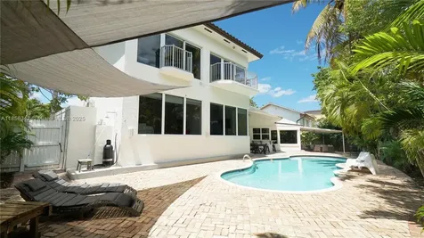 691 Ridgewood Road Key Biscayne FL 33149
