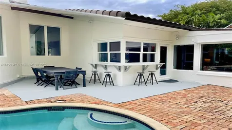 691 Ridgewood Road Key Biscayne FL 33149