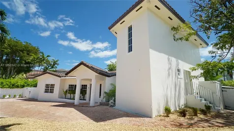 691 Ridgewood Road Key Biscayne FL 33149