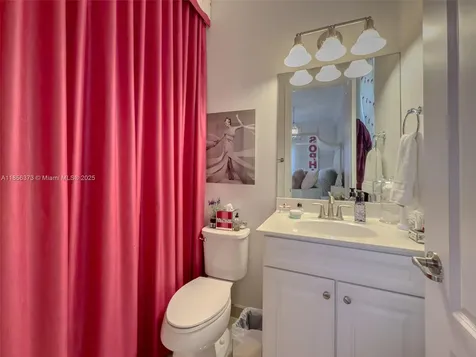 9709 Blue Isle Bay Parkland FL 33076
