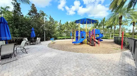 9709 Blue Isle Bay Parkland FL 33076