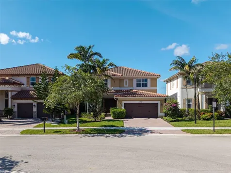9709 Blue Isle Bay Parkland FL 33076