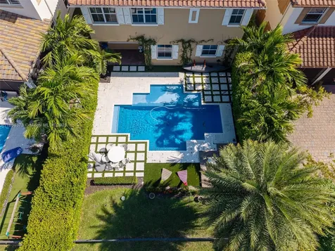 9709 Blue Isle Bay Parkland FL 33076
