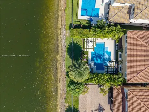 9709 Blue Isle Bay Parkland FL 33076