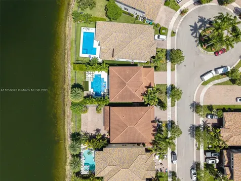 9709 Blue Isle Bay Parkland FL 33076