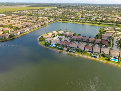 9709 Blue Isle Bay Parkland FL 33076