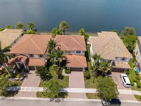 9709 Blue Isle Bay Parkland FL 33076