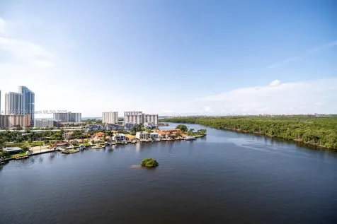 Sunny Isles Beach FL 33160