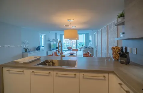 Sunny Isles Beach FL 33160