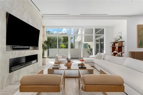 4701 N Meridian Avenue Miami Beach FL 33140