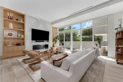 4701 N Meridian Avenue Miami Beach FL 33140