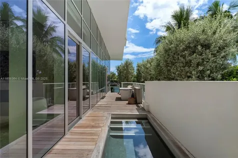 4701 N Meridian Avenue Miami Beach FL 33140