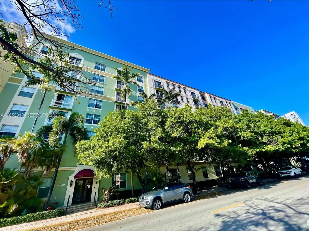 1919 Van Buren Street Hollywood FL 33020