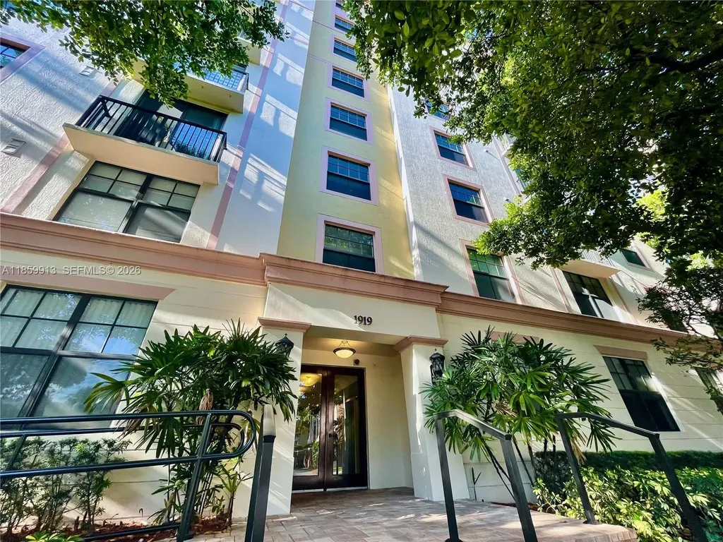1919 Van Buren Street Hollywood FL 33020