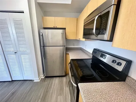 1919 Van Buren Street Hollywood FL 33020
