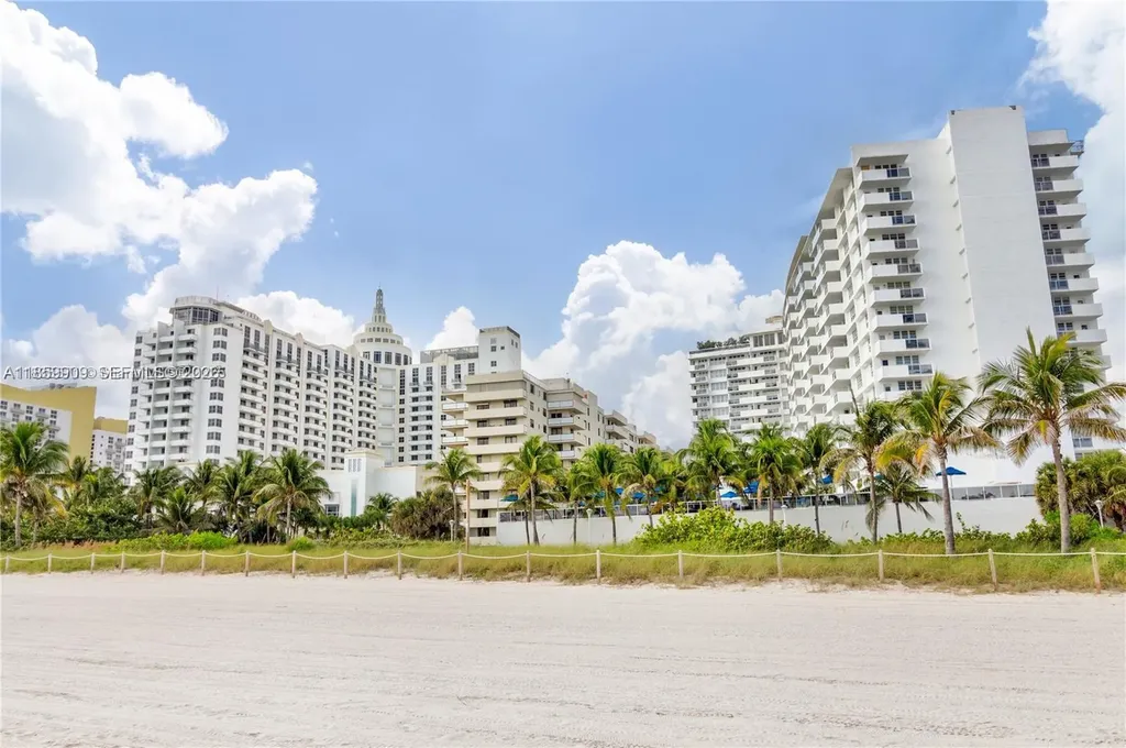 1621 Collins Avenue Miami Beach FL 33139