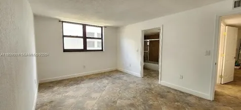 1621 Collins Avenue Miami Beach FL 33139