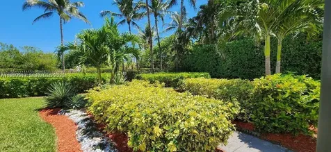 1621 Collins Avenue Miami Beach FL 33139