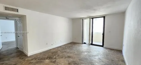 1621 Collins Avenue Miami Beach FL 33139