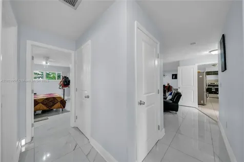 246 SE 44th Street Cape Coral FL 33904
