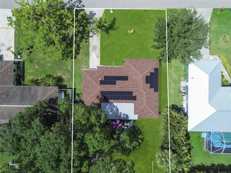 246 SE 44th Street Cape Coral FL 33904