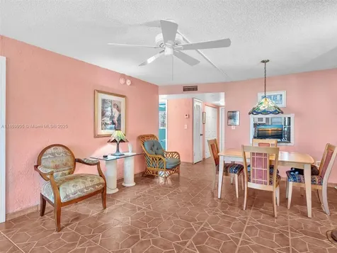 8020 N Sunrise Lakes Drive Sunrise FL 33322