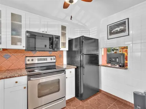 8020 N Sunrise Lakes Drive Sunrise FL 33322