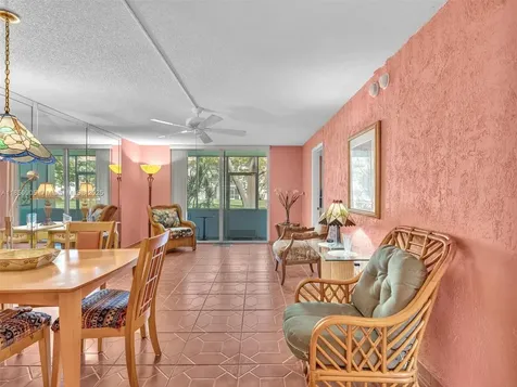 8020 N Sunrise Lakes Drive Sunrise FL 33322