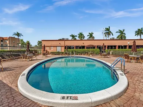 8020 N Sunrise Lakes Drive Sunrise FL 33322
