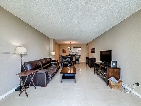 19380 Collins Avenue Sunny Isles Beach FL 33160
