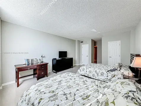19380 Collins Avenue Sunny Isles Beach FL 33160