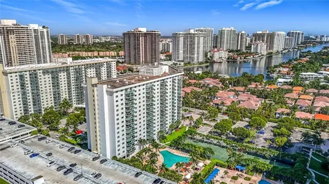 19380 Collins Avenue Sunny Isles Beach FL 33160