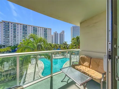 19380 Collins Avenue Sunny Isles Beach FL 33160