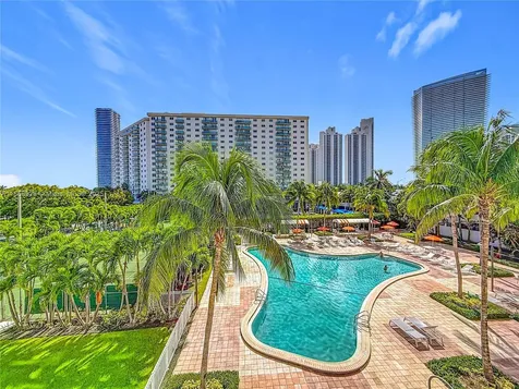 19380 Collins Avenue Sunny Isles Beach FL 33160