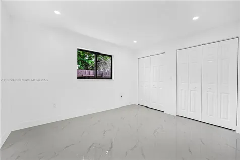 11920 SW 34th Street Miami FL 33175