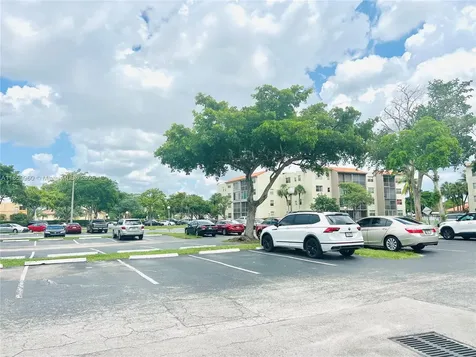1810 SW 81st Avenue North Lauderdale FL 33068