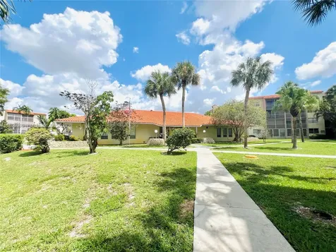 1810 SW 81st Avenue North Lauderdale FL 33068