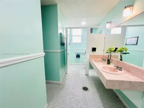 1810 SW 81st Avenue North Lauderdale FL 33068