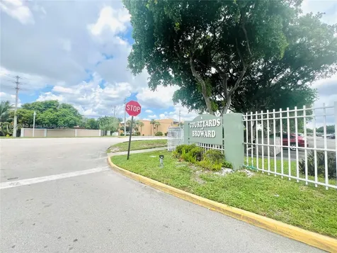 1810 SW 81st Avenue North Lauderdale FL 33068