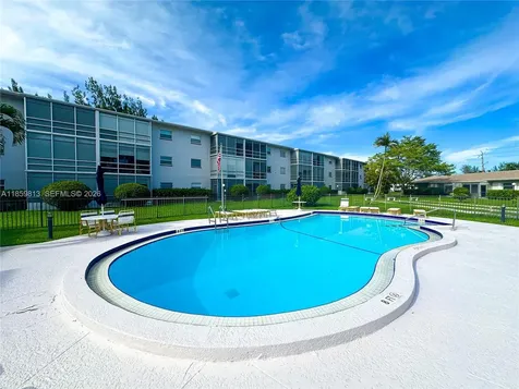 700 Layne Boulevard Hallandale Beach FL 33009