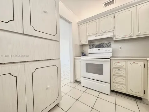 700 Layne Boulevard Hallandale Beach FL 33009