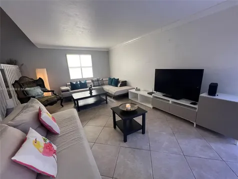 4910 SW 149th Court Miami FL 33185