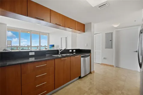 1800 N Bayshore Drive Miami FL 33132