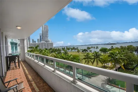 1800 N Bayshore Drive Miami FL 33132